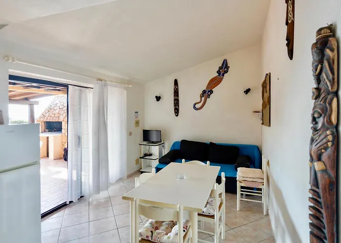 In Costa Paradiso, With Private Outdoor Area Апарт-отель Коста-Парадисо