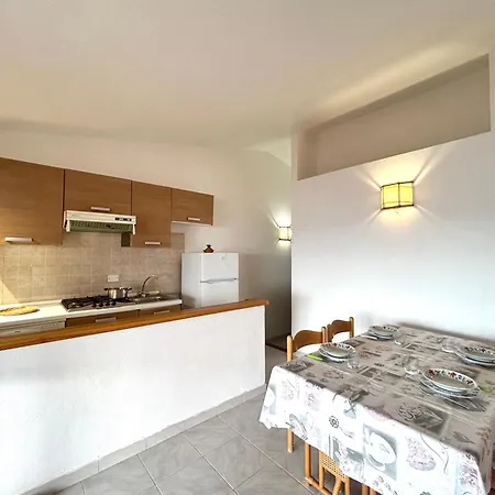 アパートホテル In Costa Paradiso, With Private Outdoor Area コスタ・パラディーゾ