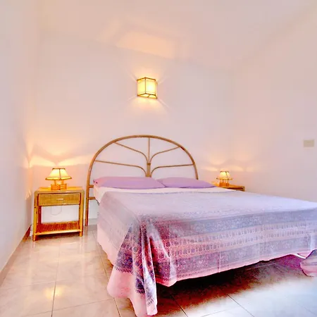 In Costa Paradiso, With Private Outdoor Area 3* Costa Paradiso